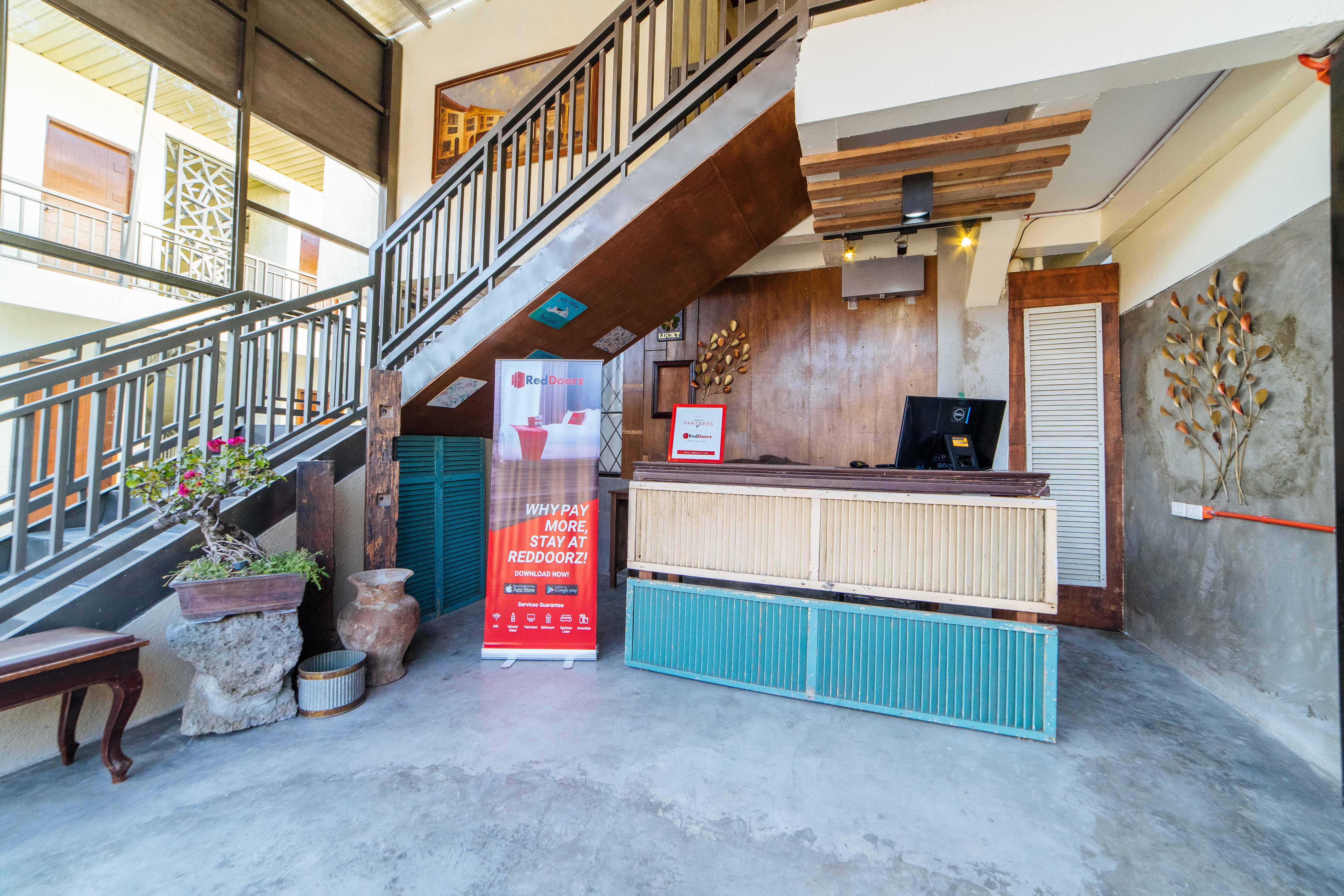 Reddoorz Plus @ Casa Lucia Sindalan San Fernando City Pampanga Exterior photo