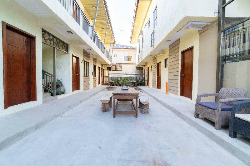 Reddoorz Plus @ Casa Lucia Sindalan San Fernando City Pampanga Exterior photo